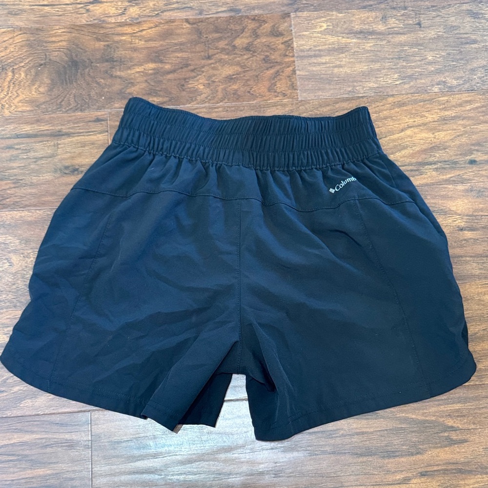 Columbia Women's Athletic Black Shorts
